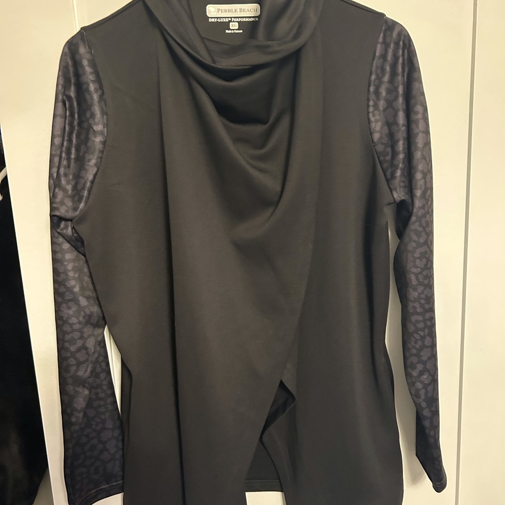 Pebble Beach Black Performance Top